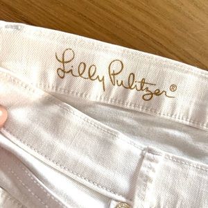 Lilly Pulitzer
South Ocean Resort White Regular-Fit Skinny Crop Jeans Size 6